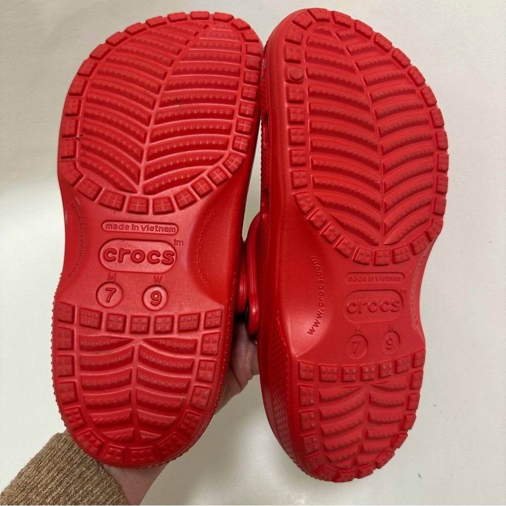 CROCS 9 - Picture 5 of 8